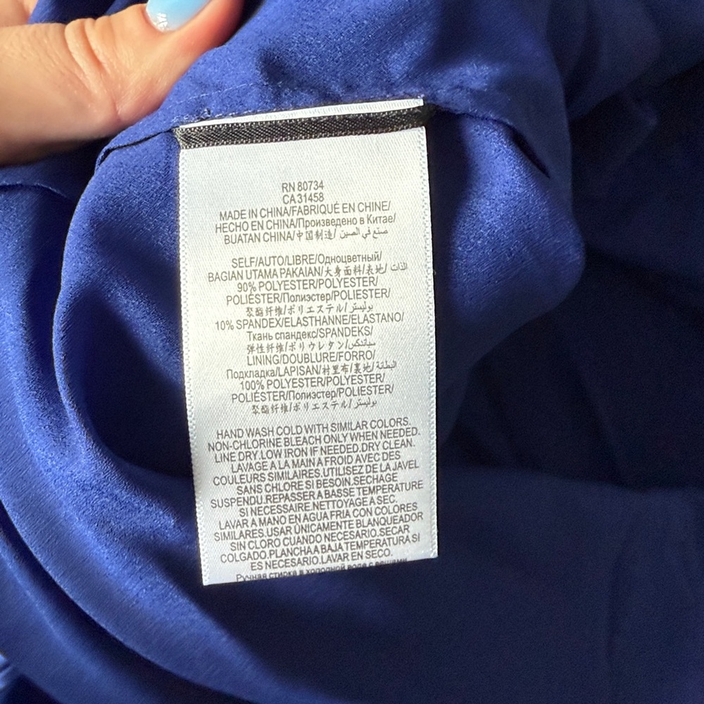 BCBGMAXAZRIA Amalie Off-The-Shoulder Stretch Crepe Gown - Picture 14 of 16